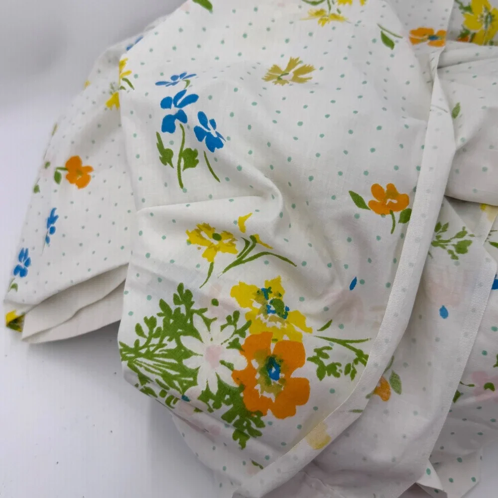 2.7.7 Vintage 60s 70s Floral Flat Sheet Lace Trim Orange Yellow Blue Cottage